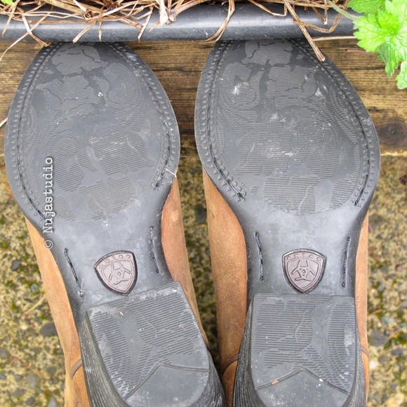 Ariat Heritage Western Cowboy Boots - Picture 5 of 9